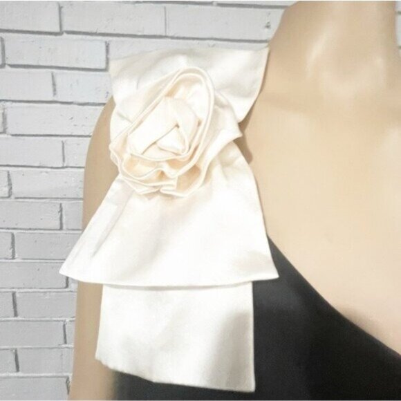 Tahari ASL One‑Shoulder Colorblock Dress Size 8 — Black & Ivory with Rosette Bow - Picture 8 of 9